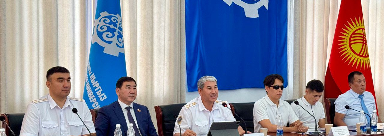 Круглый стол на тему «Реализация плана мероприятий Национальной стратегии безопасности дорожного движения»